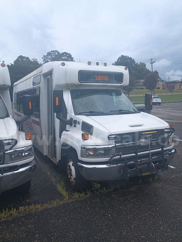 2009 Chevy C5500 Passenger Transit Van Bus - 610J