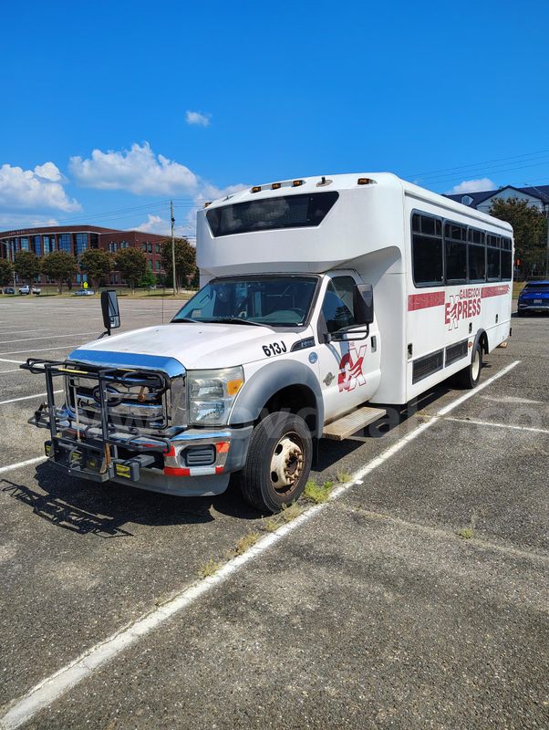 2012 Ford F550 Transit Bus