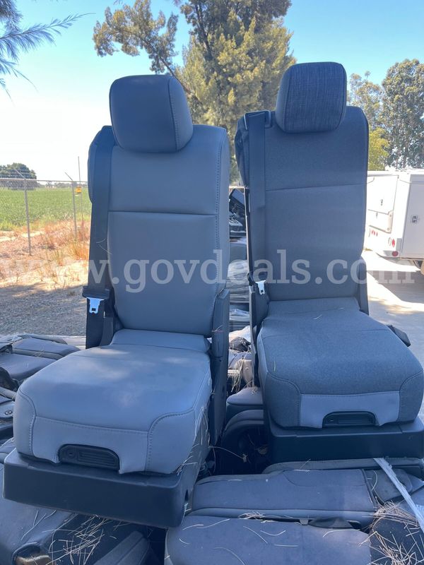 F250 and Ram 2500 Center Console Seats