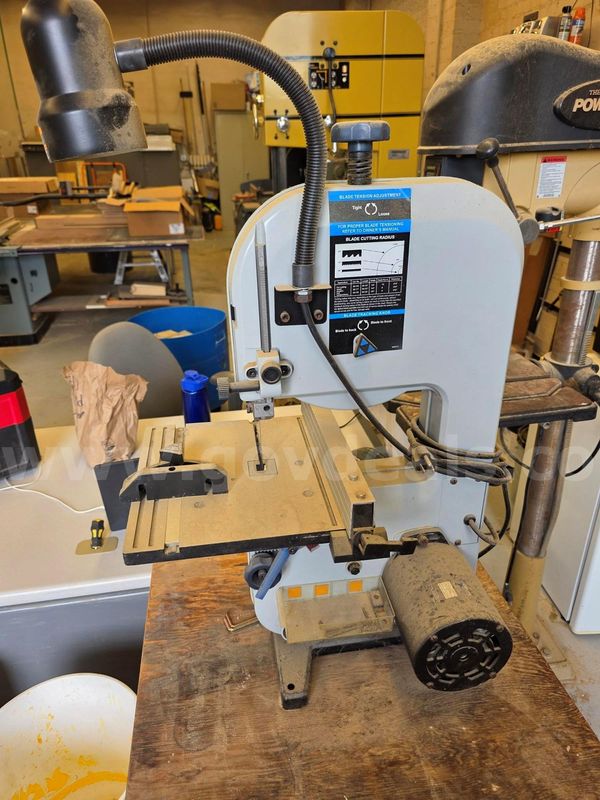 USED - SOLD AS IS - Delta ShopMaster 9-inch Benchtop Band Saw
