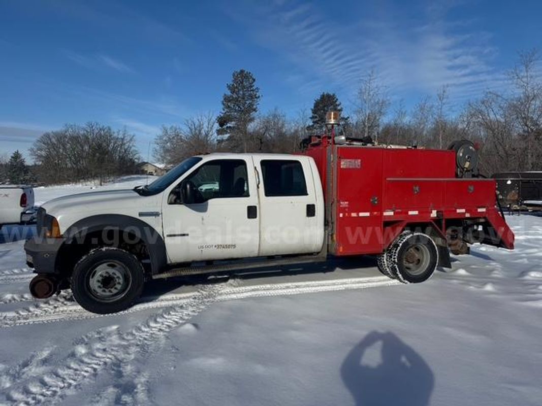 2005 Ford F-550