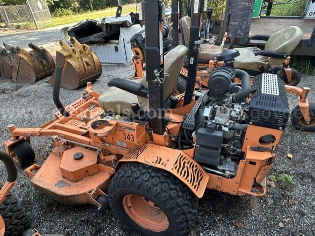 2015 Scag Turf Tiger - 61" deck