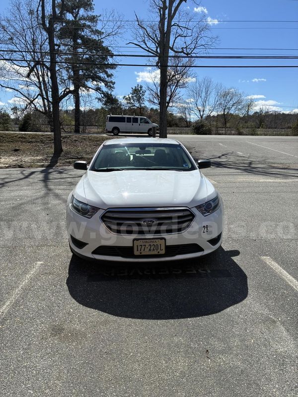 2017 Ford Taurus