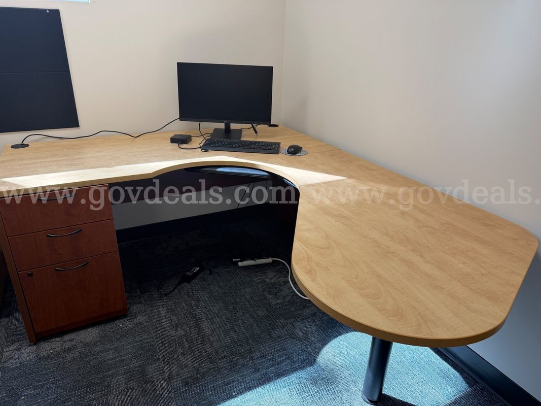 Commercial-grade, L-shaped office desk