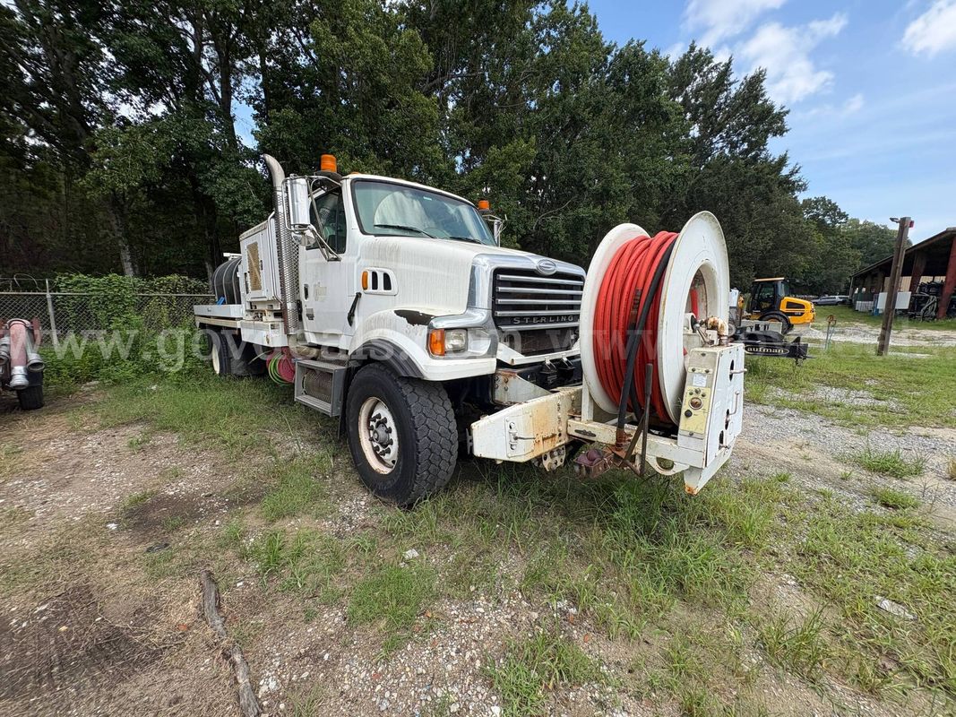 2008 Sterling L8500 Vacuum Truck