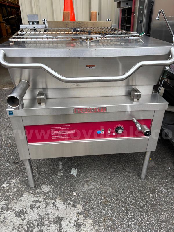 2 TILT SKILLETS/REFURBISH/BLODGETT
