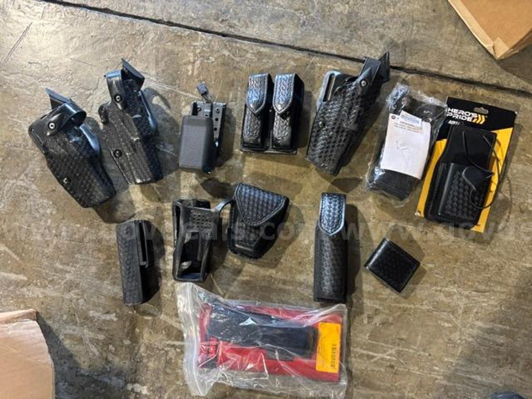 ASSORTED SECURITY/LAW ENFORCEMENT ACCESSORIES