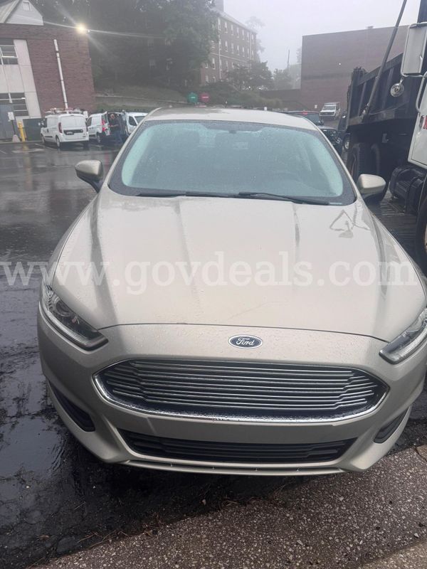 2016 Ford Fusion Hybrid