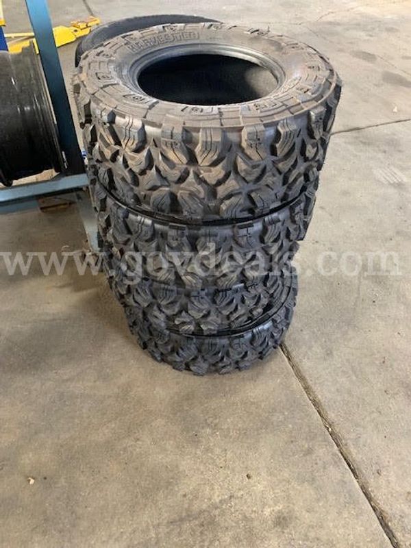 4 Tires from Polaris UTV 28x10R14 NHS