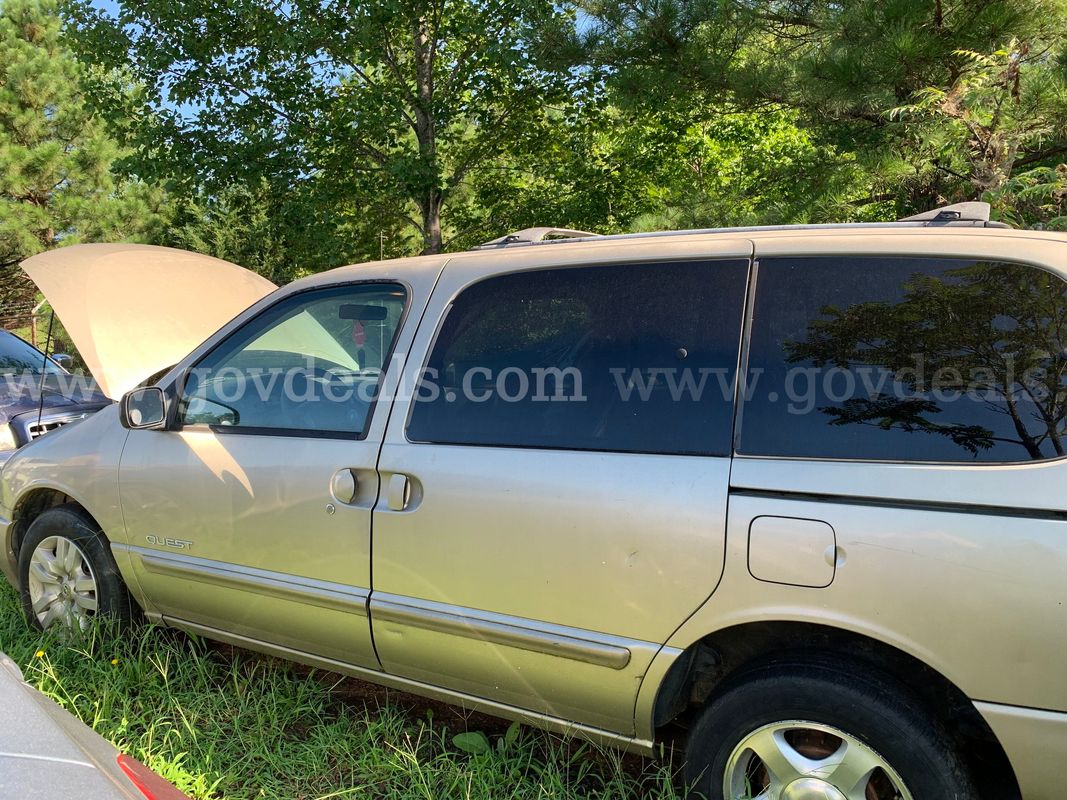 1999 Nissan Quest GXE