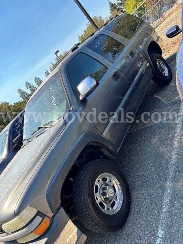 2002 Chevrolet Suburban