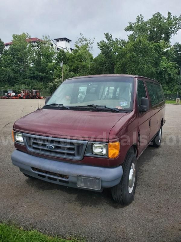 2006 Ford E350