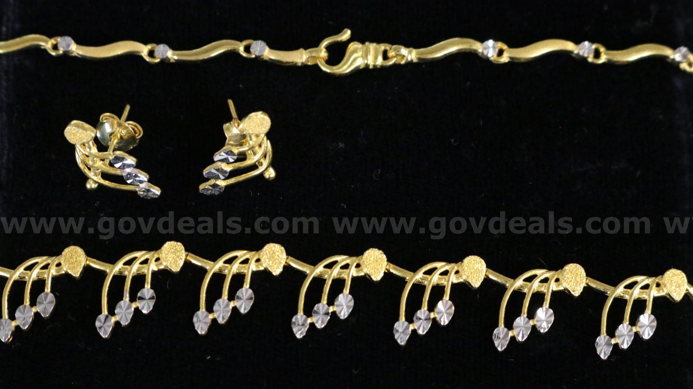 20K Yellow Gold Fringe Design Necklace & Earring Set, 22.7 Grams