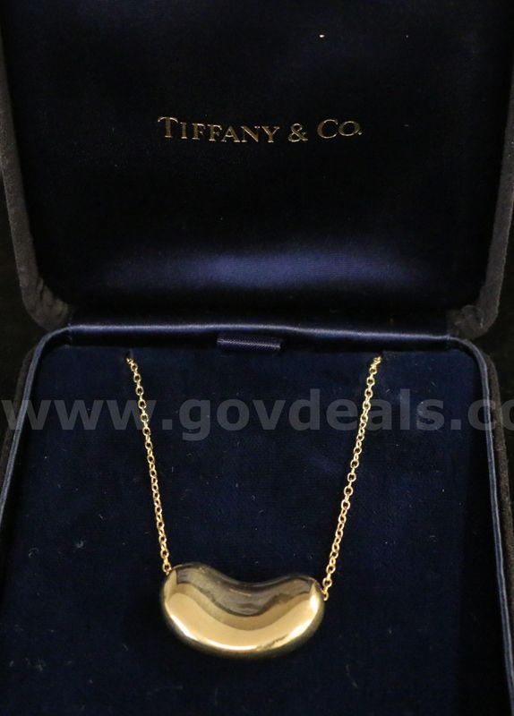 18K Yellow Gold Tiffany & Co. Peretti Necklace & Bean Pendant, 15.1 Grams