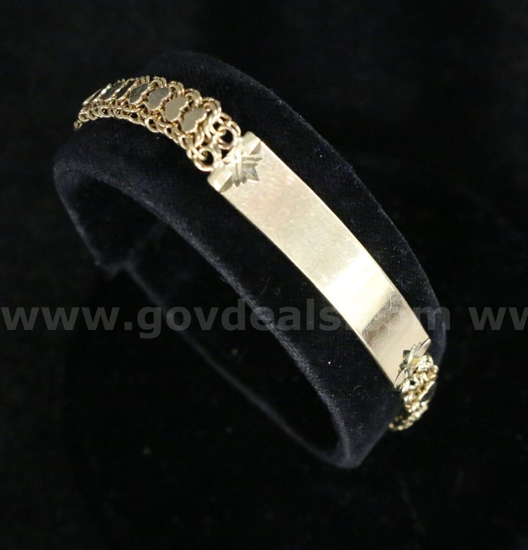 14K Yellow Gold Heart Design I.D. Type Bracelet, 10.0 Grams