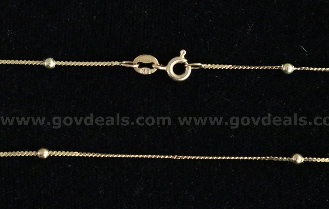 14K Yellow Gold Herringbone/Ball Design Necklace, 2.9 Grams