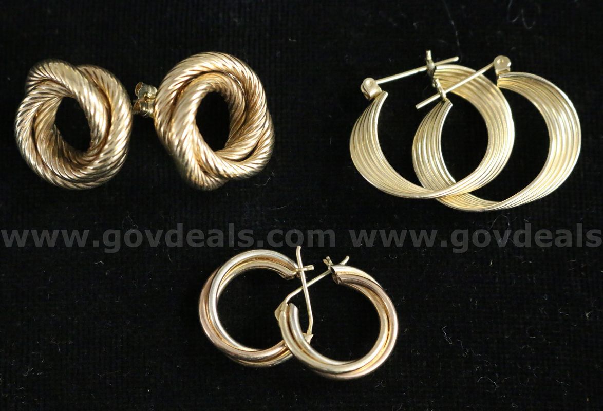 3 Pair 14k Yellow Gold Hoop Earrings, 7.5 Grams Total