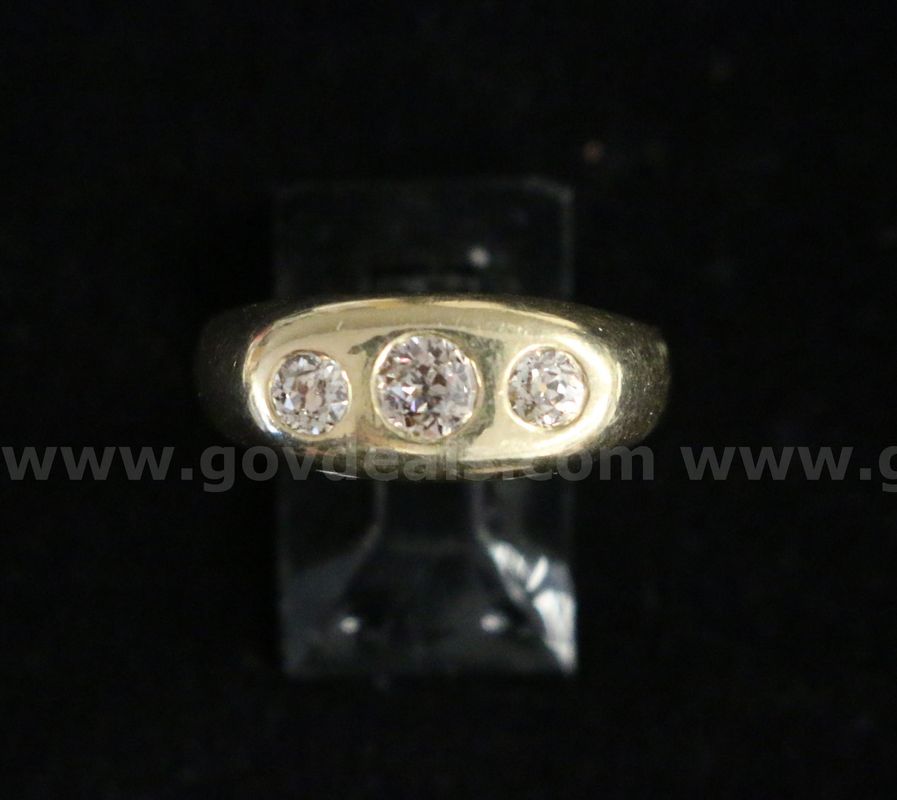 14k Yellow Gold Trinity Ring with Diamonds, 7.9 Grams