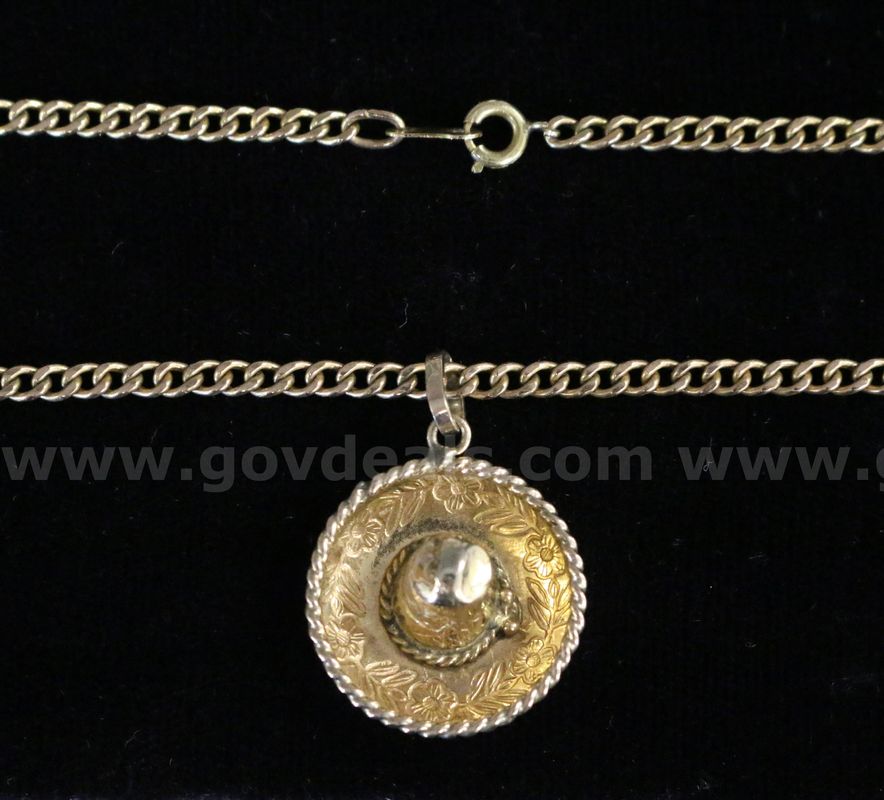 10K Yellow Gold Link Necklace With Sombrero Hat Pendant, 13.9 Grams