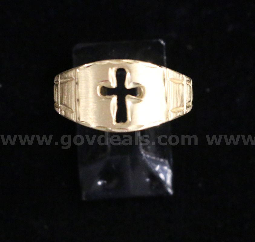14K Yellow Gold Cross Design Ring, 4.2 Grams