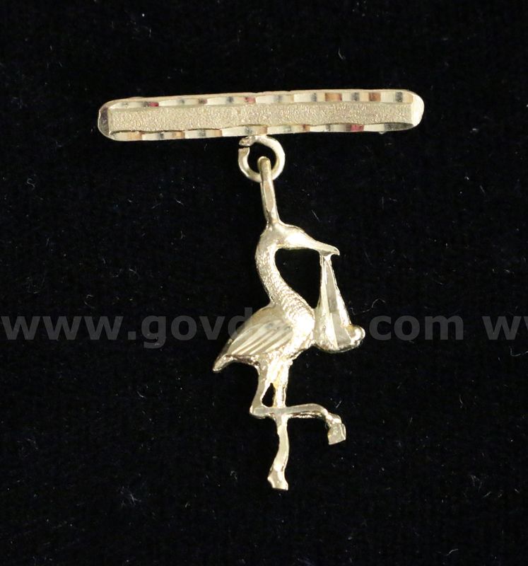 14K Yellow Gold Stork Design Pin, 1.9 Grams