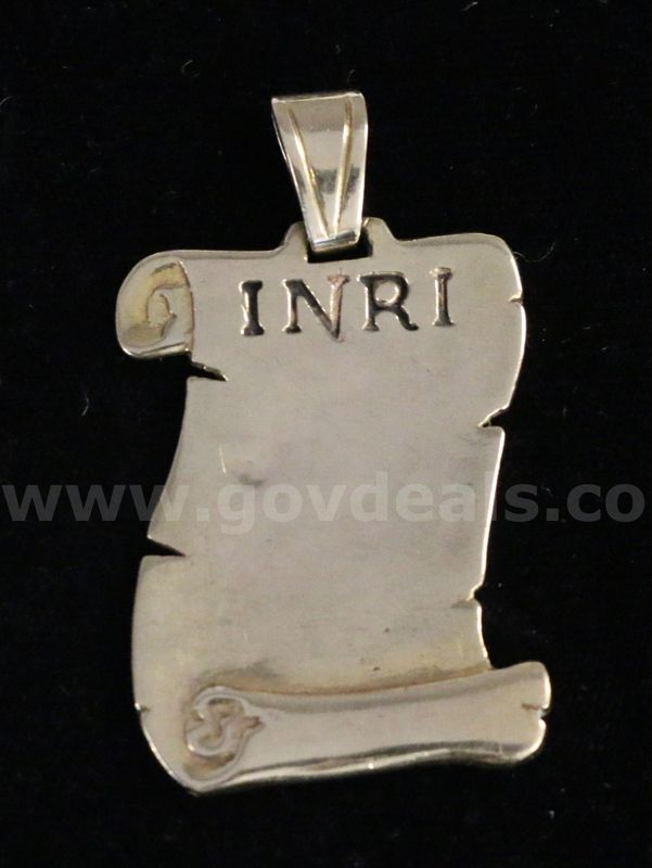 10K Yellow Gold Scroll/INRI Design Pendant, 15.6 Grams