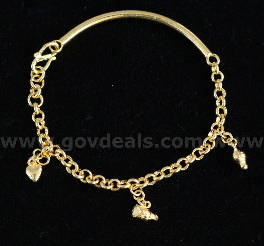 22K Yellow Gold Baby Bracelet With 3 Charms, 5.3 grams