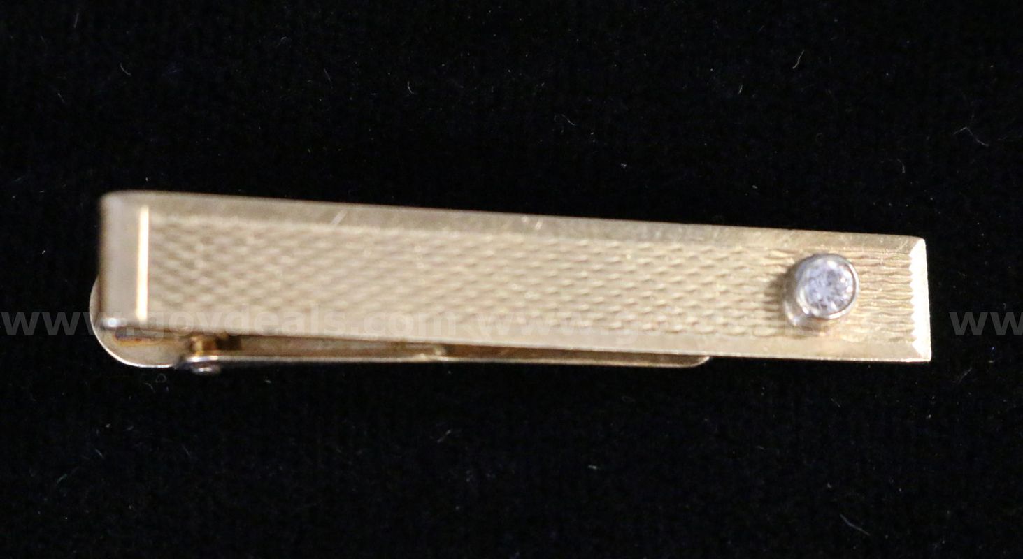 14K Yellow Gold Tie Bar With Diamond, 4.5 Grams