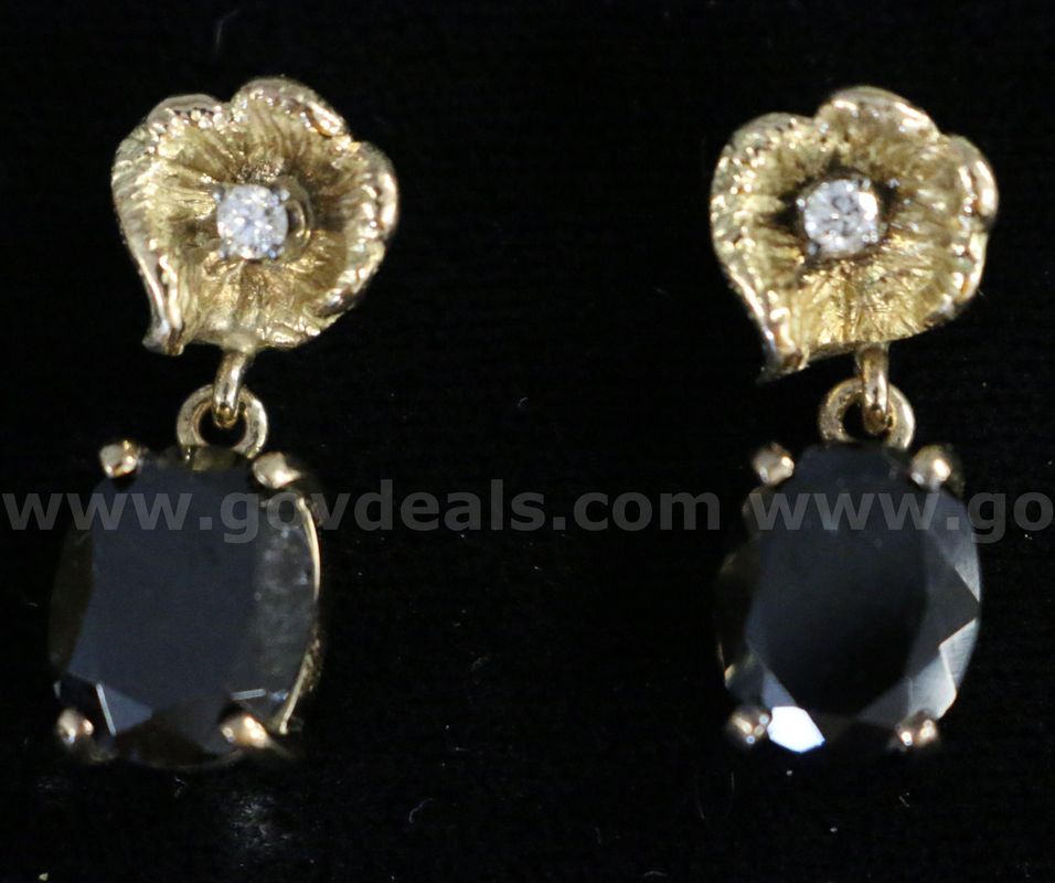 14k Yellow Gold Flower Design Dangle Earrings with Onyx and Diamonds, 5.7 Grams