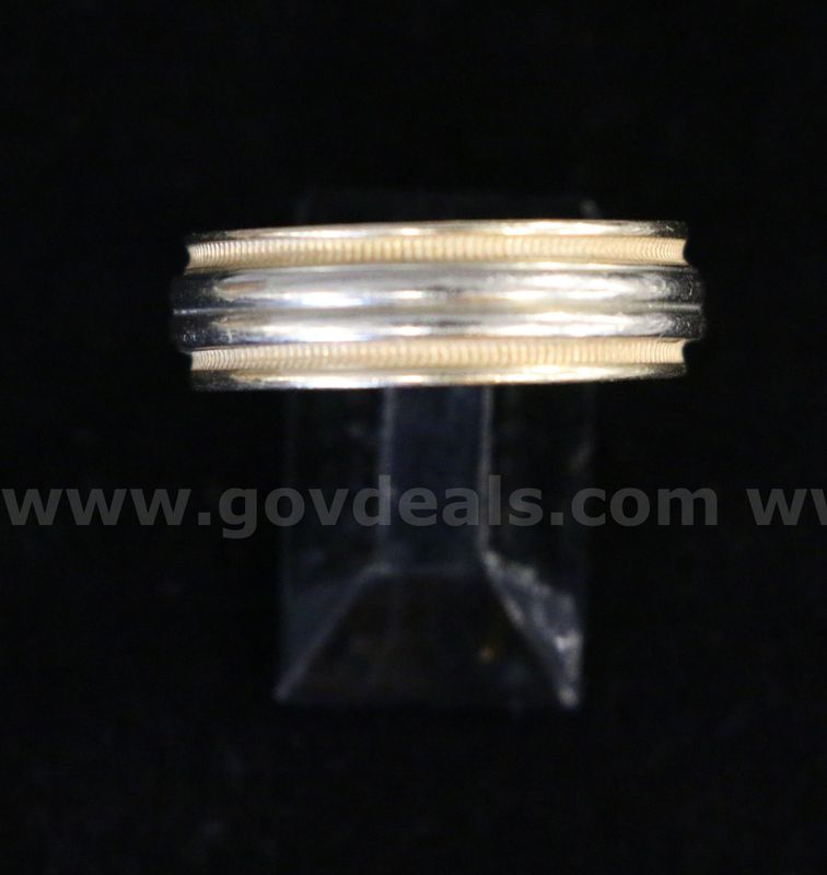 14K Yellow/ White Gold Wedding Band, 6.7 Grams