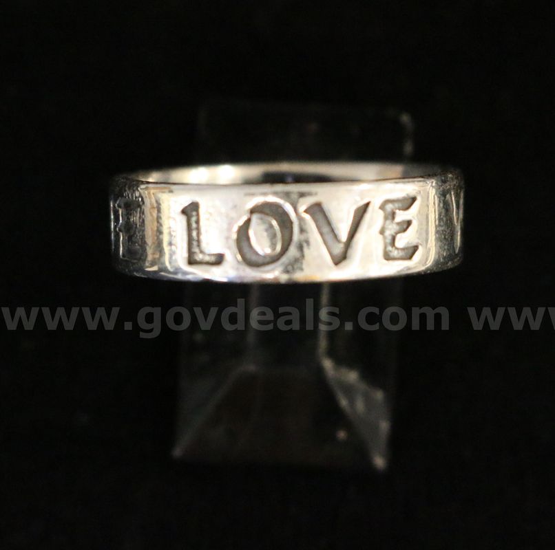 Sterling James Avery Retired True Love Waits Ring, 5.7 Grams