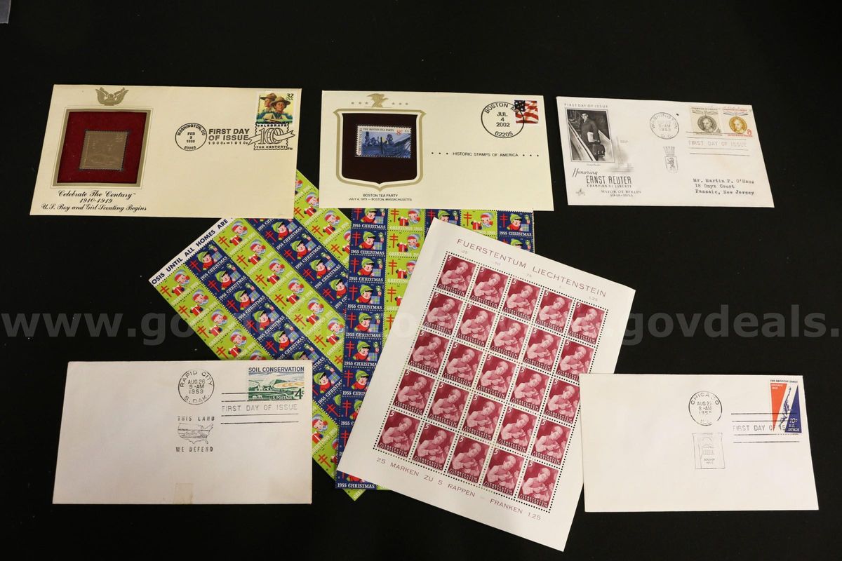 Approximately 800 Assorted Stamps & First Day Of Issue Covers