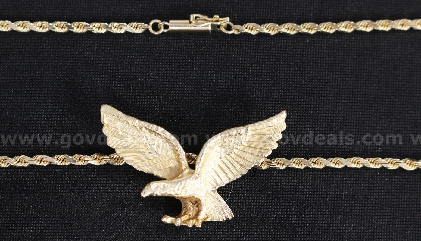 14K Yellow Gold Rope Necklace With Flying Eagle Pendant, 20.9 Grams