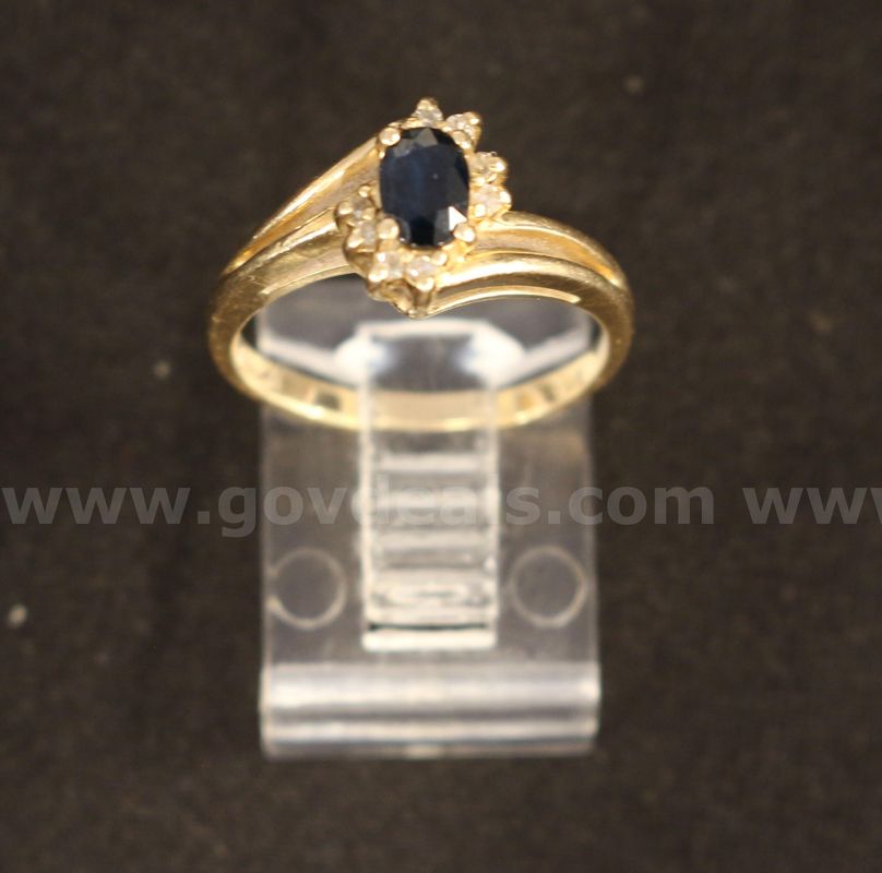 14K Yellow Gold Diamond Ring With Mixed Cut Blue Sapphire, 3.3 Grams
