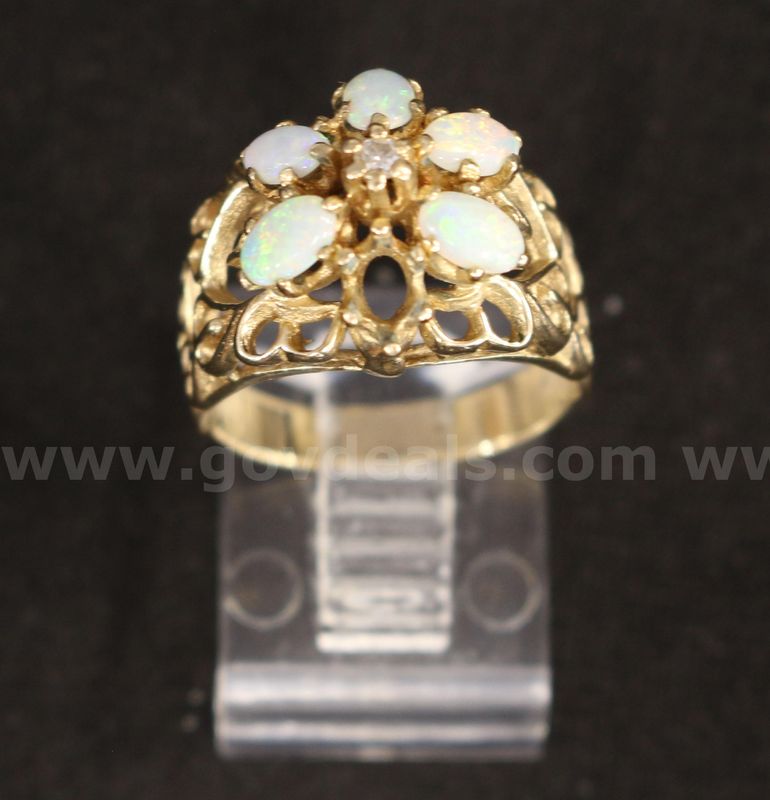 10K Yellow Gold Diamond Ring With Opal Stones, 4.8 Grams