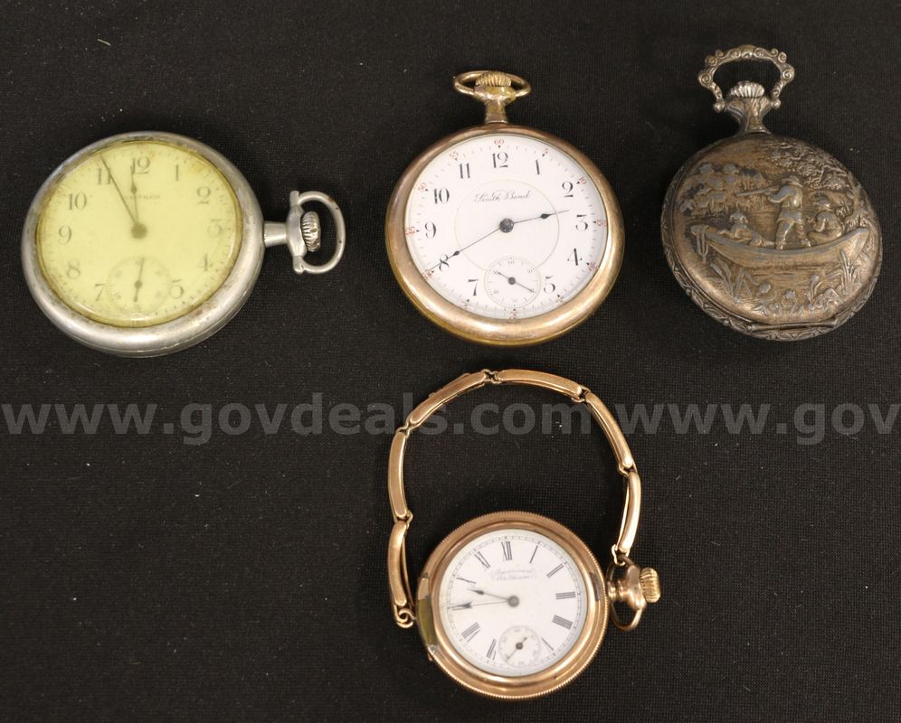 4 Assorted Silver Tone & Gold Tone Pocket Watches