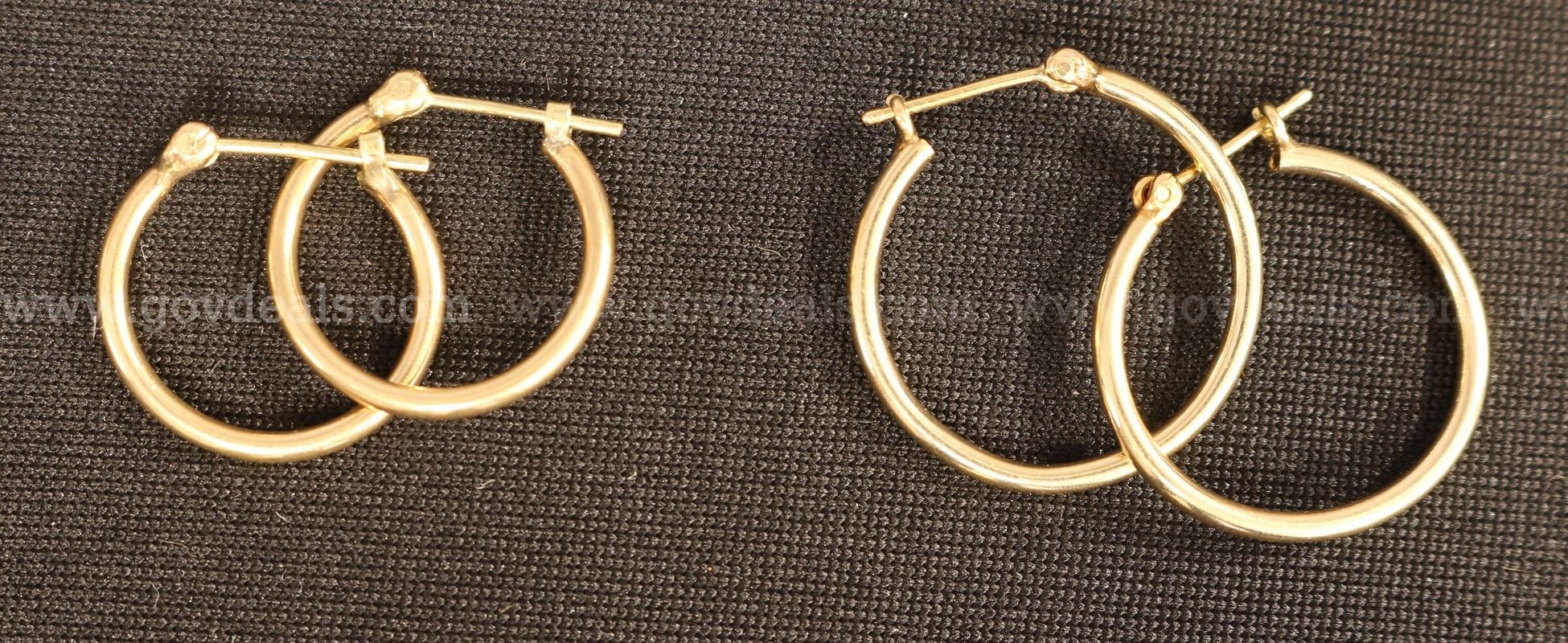 2 Pairs Of 14K Yellow Gold Hoop Earrings, 3.1 Grams