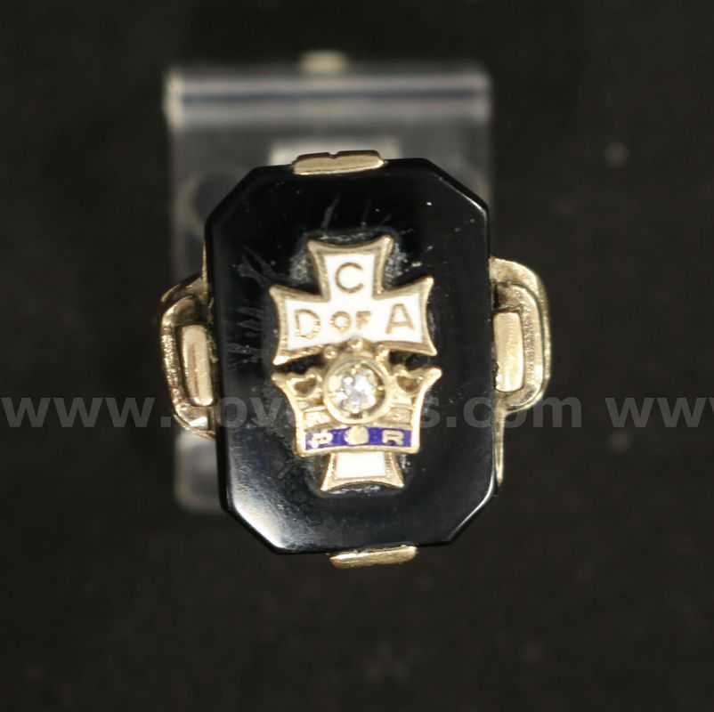 Vintage 10k Yellow Gold Catholic Daughters of America Ring with Onyx, 6.9 Grams