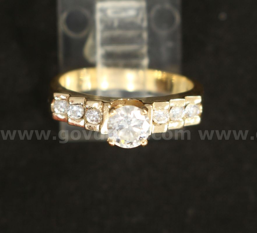 18k Yellow Gold Stepped Design Ring with Diamonds, 4.3 Grams