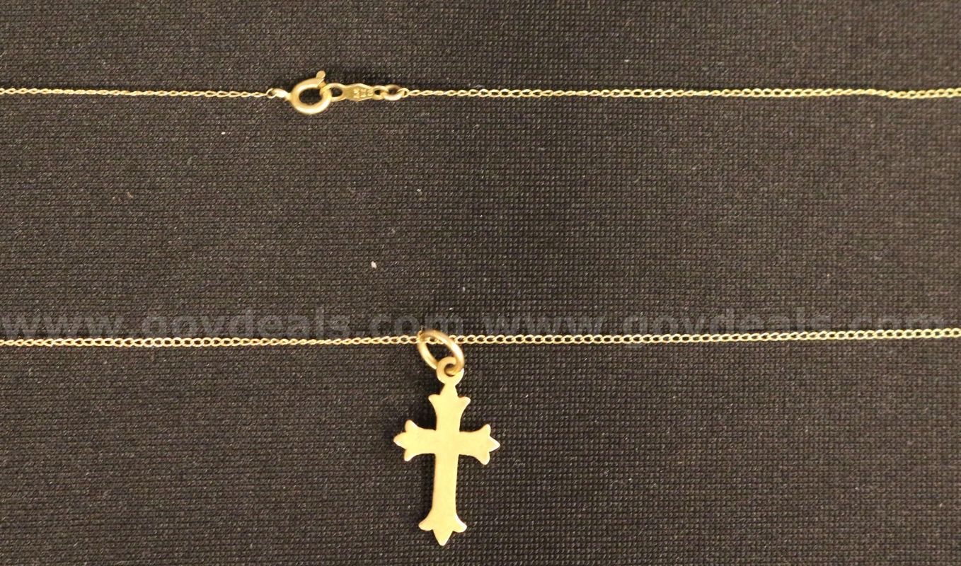 14k Yellow Gold Thin Curb Link Necklace with Cross Pendant, 1.4 Grams