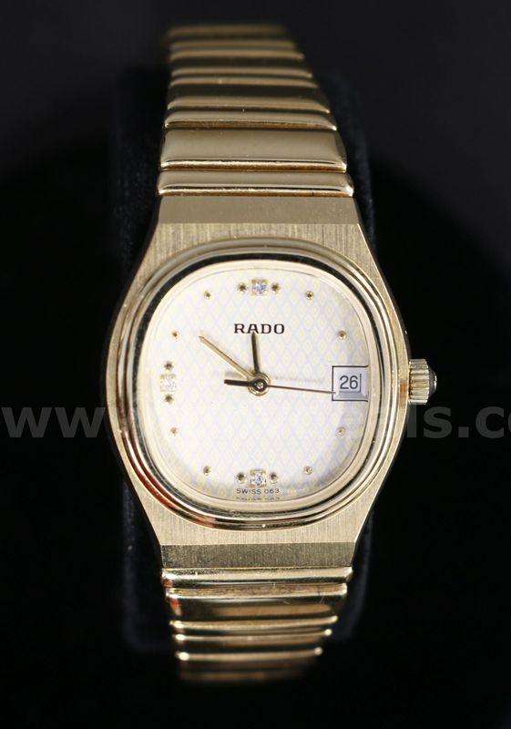 Vintage Ladies Rado Quartz Watch with Gold-Tone Case and Band