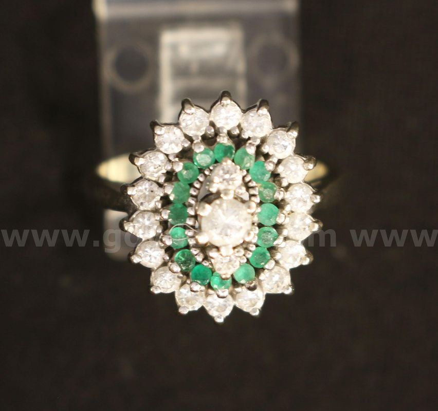 14K White Gold Diamond Ring With Emerald Stones, 5.5 Grams