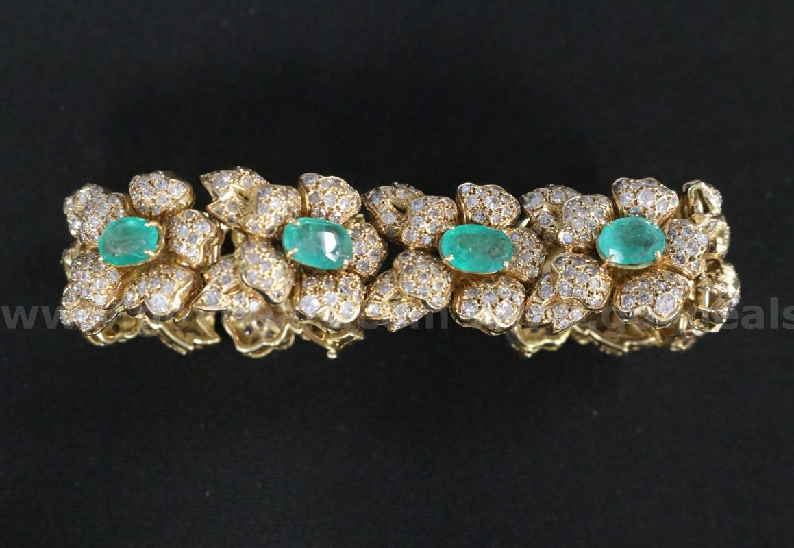 18K Yellow Gold Diamond & Emerald Flower Motif Bracelet, 73.6 Grams