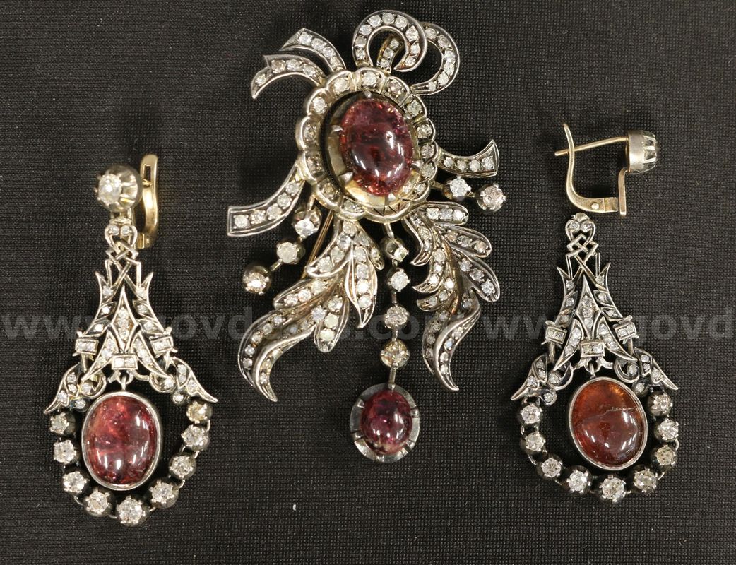 12K Y/G Brooch & Earring Set W/Rubellite Tourmaline & Euro Diamonds, 58.8 Grams