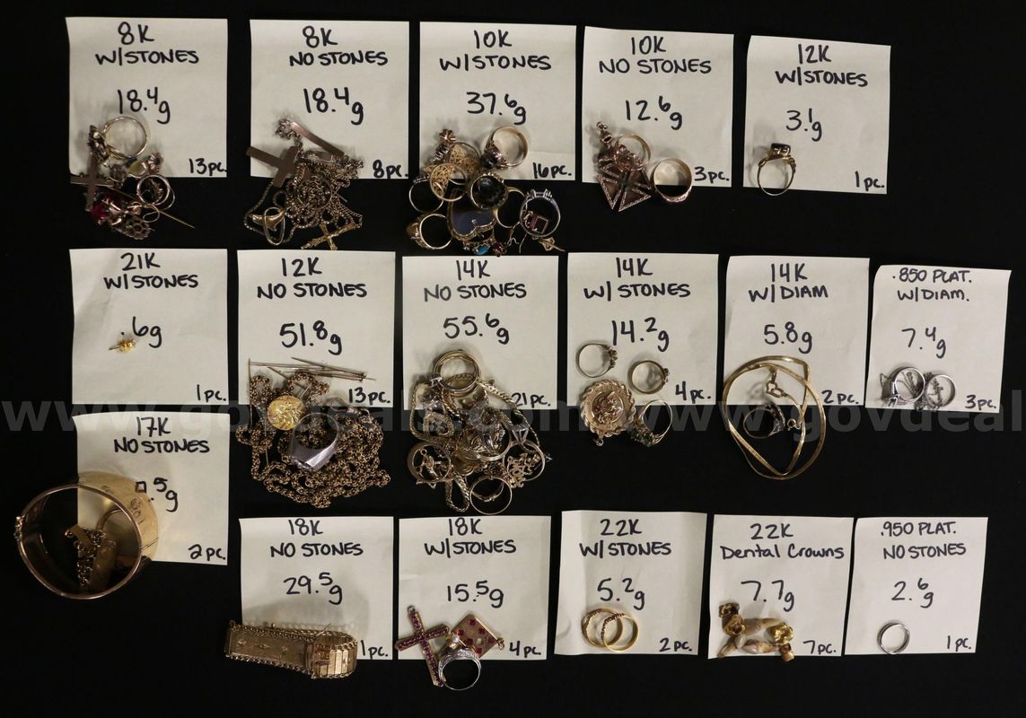 102 Assorted Pieces Of Scrap Gold Jewelry, 323.5 Grams