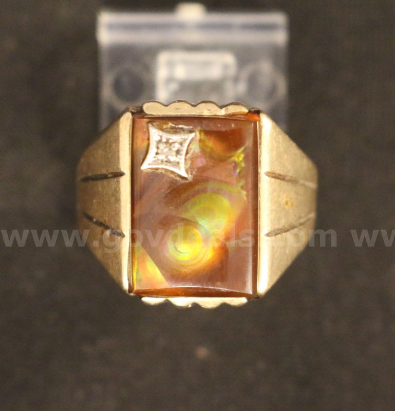 10K Yellow Gold Ring With Fire Agate Stone & 1 Single Diamond, 5.2 Grams