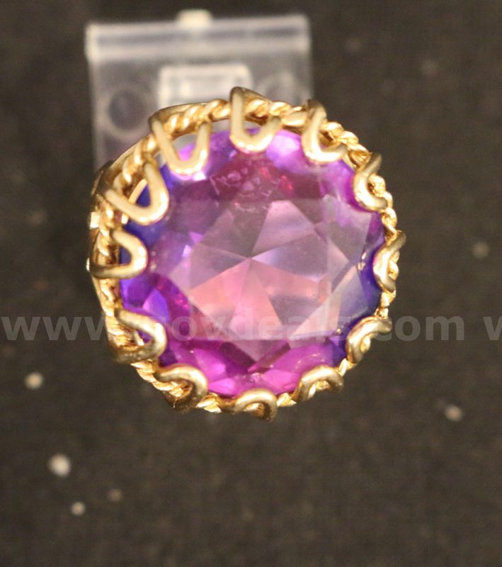 14K Yellow Gold Filigree Design Ring With Large Round Purple Spinel, 12.1 Grams