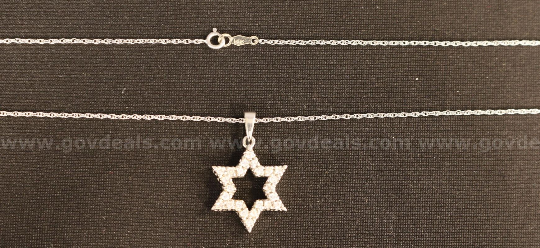 18K White Gold Star Diamond Pendant W/14K W/G Necklace, 4.5 Grams