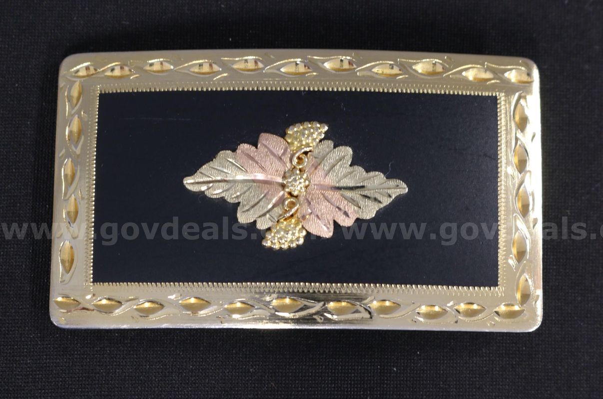 Lazy K Black Hills Gold 10K Trim Leaf Belt Buckle Grape Design