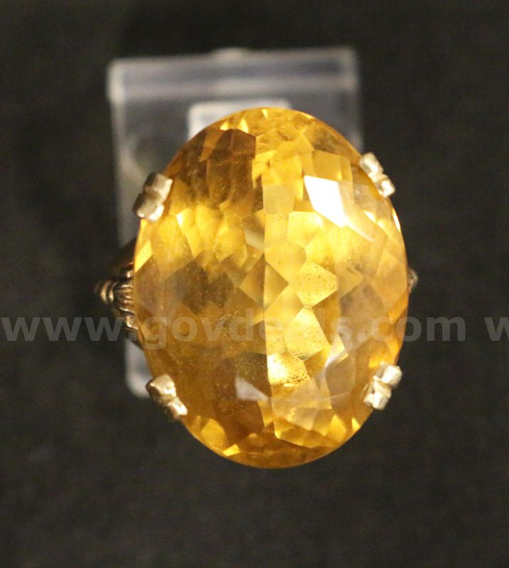 14K Yellow Gold Ring With Large Oval Citrine Stone, 8.2 Grams